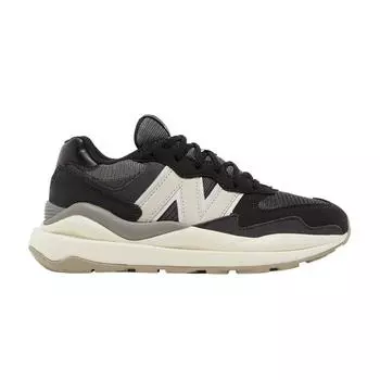 Черные детские кроссовки New Balance 57/40 Big Kid Moonbeam GC5740RS 36