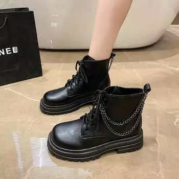 Черные кожаные ботинки 2024 года, осень-зима, новая корейская версия, женские ботинки Martin, внешний размер, большой размер, короткие ботинки 43 35
