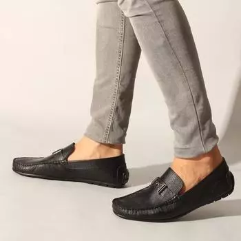 Черные кожаные классические туфли из натуральной кожи