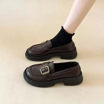 Черные кожаные туфли для женщин Loafer 35 коричневый