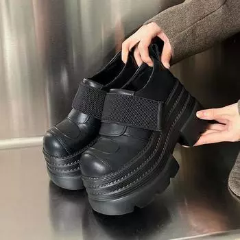 Черные кожаные туфли на липучке с высокой платформой в британском стиле, женские, новые весенние туфли 2025 года, туфли-дерби, одинарные туфли 35