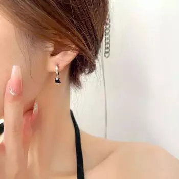 Черные квадратные серьги-вкладыши для дрели, темперамент, крутой стиль, простые серьги в корейском стиле, темперамент для поездок на работу