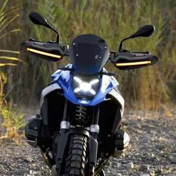 Черные мотоциклетные щитки для рук, защитные щитки для рук со светодиодными фонарями, 2 шт., защитное снаряжение для мотоцикла-внедорожника чёрный