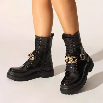 Черные мятые женские ботинки и ботильоны из лакированной кожи