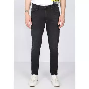 Черные мужские джинсы прямого кроя