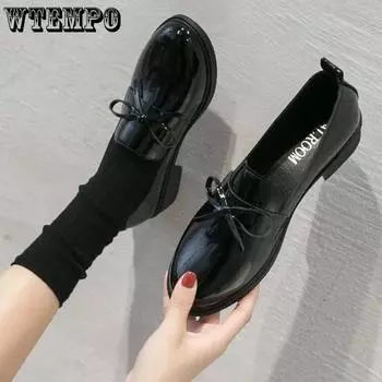 Черные туфли из лакированной кожи. Женские лоферы в консервативном стиле. Нескользящие нескользящие толстые подошвы и толстые каблуки в британском стиле в стиле ретро. Простая повседневная рабочая обувь. 35 чёрный