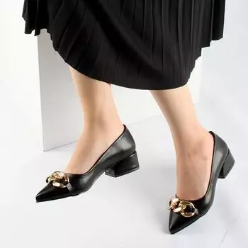 Черные туфли на низком каблуке с цепочкой для женщин Короткие босоножки на массивном каблуке для женщин RA-013