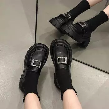 Черные туфли на платформе в ретро-британском стиле для женщин 2025 года, осень-зима, новая мода, универсальные с юбкой, маленькие кожаные туфли 35