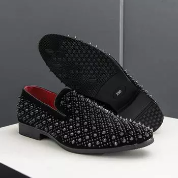 Черные замшевые мокасины с шипами, мужские халаты, тапочки, повседневная обувь, мужские нарядные туфли, апартаменты, лоферы, обувь 38 чёрный