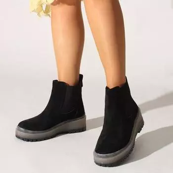 Черные замшевые женские ботинки и ботильоны