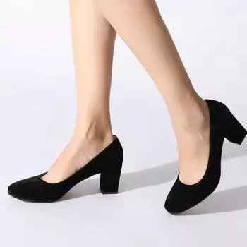 Черные женские классические туфли на каблуке