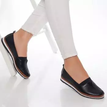 Черные женские кожаные туфли на плоской подошве из натуральной кожи