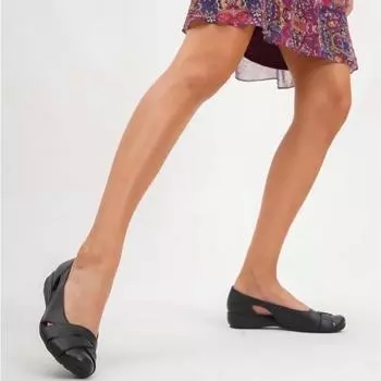 Черные женские кожаные туфли на плоской подошве из натуральной кожи