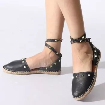 Черные женские сандалии из натуральной кожи