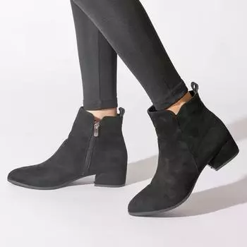 Черные женские сапоги Сапоги и ботильоны