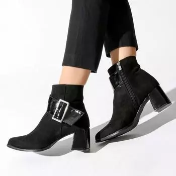 Черные женские сапоги Сапоги и ботильоны