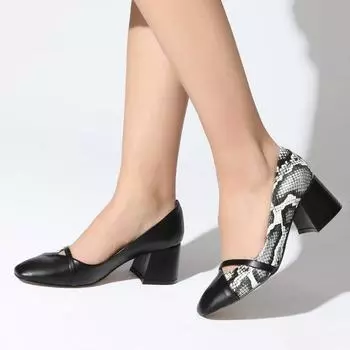 Черные женские туфли на каблуке