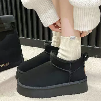 Черные зимние ботинки женские флисовые утолщенные 2025 новые модные кексы на платформе и короткие сапоги из хлопка прилив 35