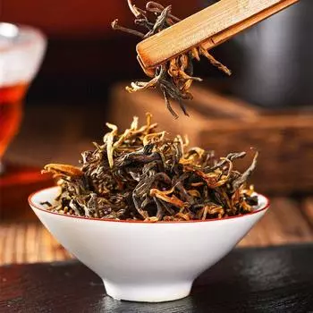 Черный чай кунг-фу ранней весной 2024 года, специальный сорт чая Юньнань Фэнцин Дянь Хун 500G