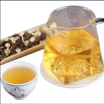 Черный чай с жасмином Фенцин Юньнань Дянь Хун Чай Красное золото с бутонами оптом 500 г/1,1 фунта