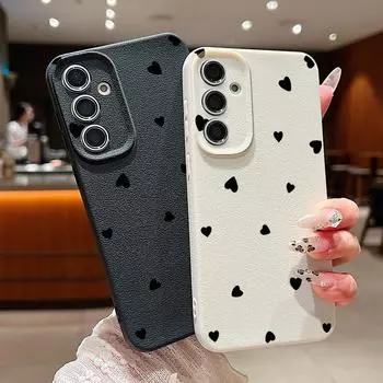 Черный чехол с рисунком маленьких сердец любви и текстурой из кожи для Samsung S24 FE S23 Ultra S22 A55 A16 A54 A15 A35, матовый мягкий противоударный чехол из ТПУ для телефона Samsung S24 чёрный