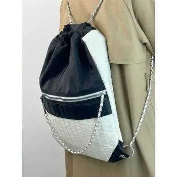 Черный и белый контрастный рюкзак, новый повседневный студенческий рюкзак для женщин, большая вместимость, нейлоновая сумка-ведро с цепочкой