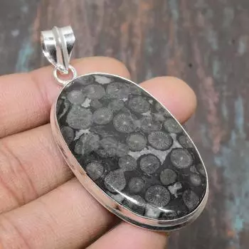 Черный ископаемый коралловый драгоценный камень из стерлингового серебра 925 пробы, замечательный ювелирный кулон ручной работы 2.36 Inches