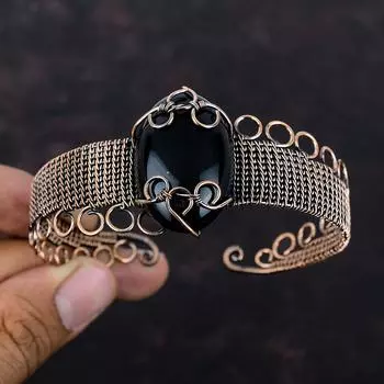 Черный оникс, медная проволока, обернутый браслет, регулируемый браслет-манжета, черный оникс, драгоценный камень, ювелирные изделия, браслет ручной работы, медная проволока, ювелирный подарок для нее