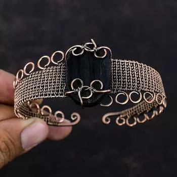 Черный турмалиновый грубый браслет-манжета, браслет из медной проволоки, регулируемый браслет с драгоценными камнями, ювелирные изделия ручной работы, подарок для женщин, ювелирные изделия из медной проволоки
