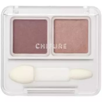 Chifure Тени для век Twin Color Eye Shadow 75 Skin Makeup После того, как вы распределите более светлый цвет по всей поверхности века, растушуйте более темный цвет от края глаза.