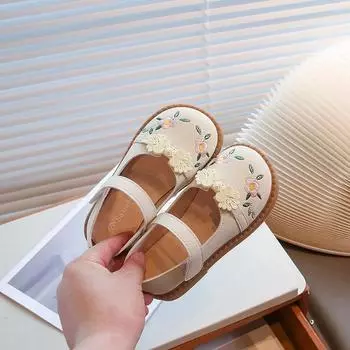 Детские туфли принцессы с круглым носком, вышитые туфли для девочек из кожи, износостойкие, нескользящие, 2024, новые детские туфли на плоской подошве с липучкой 23 бежевый