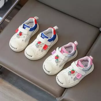 Детские теннисные туфли, летние сетчатые дышащие кроссовки для мальчиков и девочек, модные милые кроссовки для бега в школу с толстой подошвой 23 красный