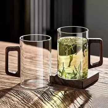 Chinese Style Walnut Handle Glass Cup Large Capacity Transparent Office and Household Water Cup Thick Heat-resistant Tea Cup 400ML