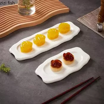 Чисто белая керамическая длинная полосатая тарелка Нестандартная тарелка для суши Десертная тарелка Тарелки для закусок Молекулярная кулинария Специальная столовая посуда