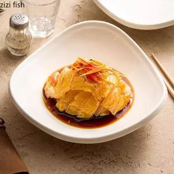 Чисто белая нестандартная керамическая треугольная миска Салатница Десертные миски для суши Молекулярная кухня Витрины Специальная столовая посуда