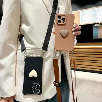 Чистый цветной чехол для iPhone 15 14 13 Pro Max 12 Pro 11 противоударный ТПУ мягкий регулируемый широкий ремешок с сердечком для телефона iPhone 15 чёрный