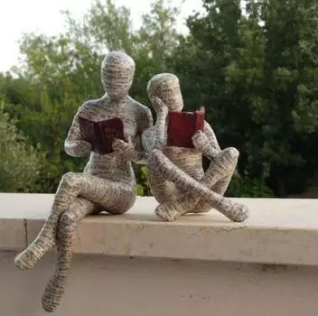 Читающая женщина статуя из смолы настольное украшение орнамент для дома гостиная спальня украшение домашняя скульптура украшения декор A