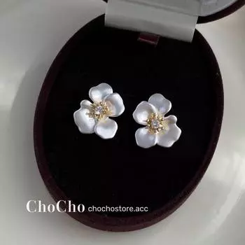 Chocho/French style Spring/Summer Flowers Earrings Women Niche Design High-Grade Ear Studs Elegant Light Luxury All-Match Earrings 925 silver needle