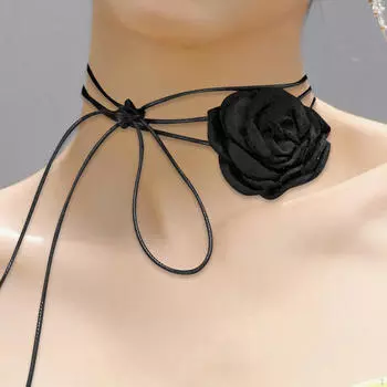 Choker Necklace with Lace Detail белый