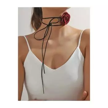 Чокер с бордовой розой