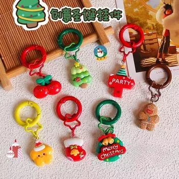 Christmas Theme Cute Keychains Cartoon Snata Claus Snowman Christmas Tree Metal Keychains Funny Gift for Children