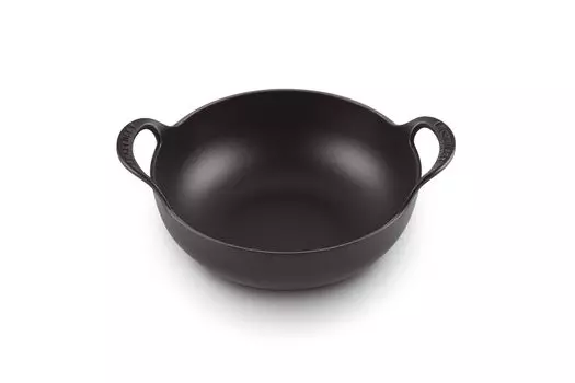 Чугунная эмалированная тарелка Le Creuset Balti объемом 3 кварты, черная чёрный