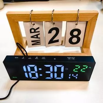 Цифровой будильник TEMP Дата Неделя Автоматическое затемнение Повтор Настольные часы Таймер Обратный отсчет 12/24 ч USB Plug-in/питание от батареи Светодиодные часы зелёный