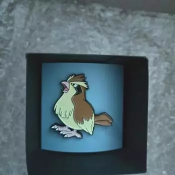 Cineshop Pokemon Badge Gugu