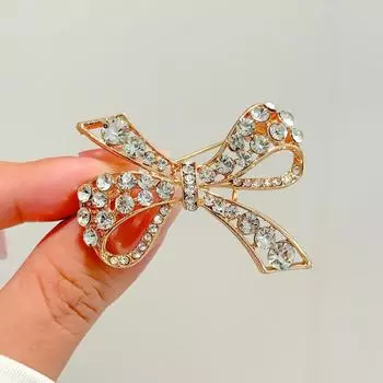 Цирконий Бант Брошь Женская Легкая Роскошная Ниша Высокого Класса Чувство Костюма Вырез Корсаж Анти-Свет Булавка Аксессуары