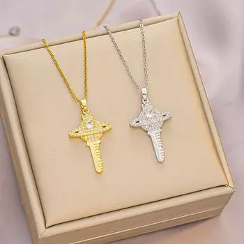 Цирконовый кулон Популярное ожерелье Сатурн-Ключ Ниша Ожерелье Ключицы для женщин