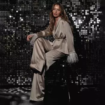 Clacive Повседневный атласный халат цвета хаки на шнуровке с длинными рукавами и широкими брюками с высокой талией, комплект из 2 предметов