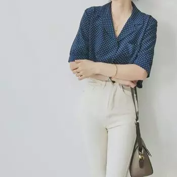 Clearance: Women s French Retro Navy Blue Polka Dot Silk Crepe Shirt with Suit Collar M (around 55 kg, 75AB)