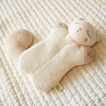Clucking rattle squirrel baby attachment doll, clucking squirrel attachment doll, Korean baby products