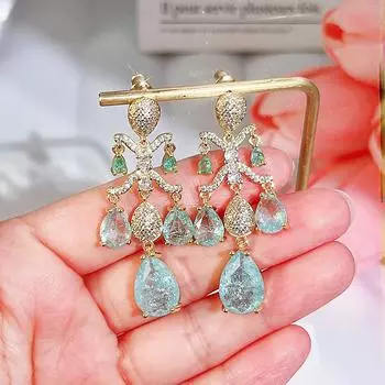 CMM Ретро капля воды Голубой ледяной цветок Цирконовая люстра с кисточками Темпераментные универсальные элегантные золотые висячие серьги светло-синий